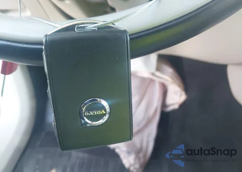 2021 Volvo Xc90 T6 Momentum 6 Passenger from USA, damaged, VIN YV4A221K8M1772611